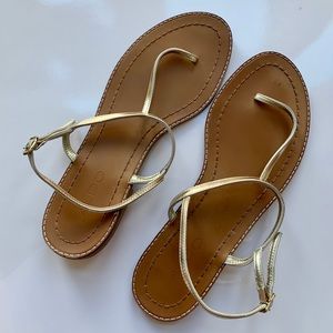 ALDO Gold Sandals. Size 9.